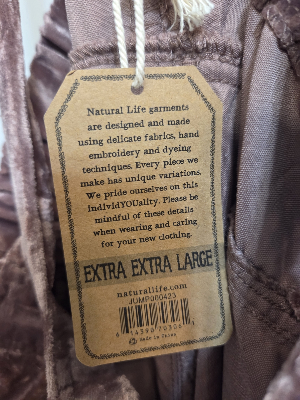 NATURAL LIFE Dusty Mauve Velvet Overalls with Tag - Picture 4 of 7